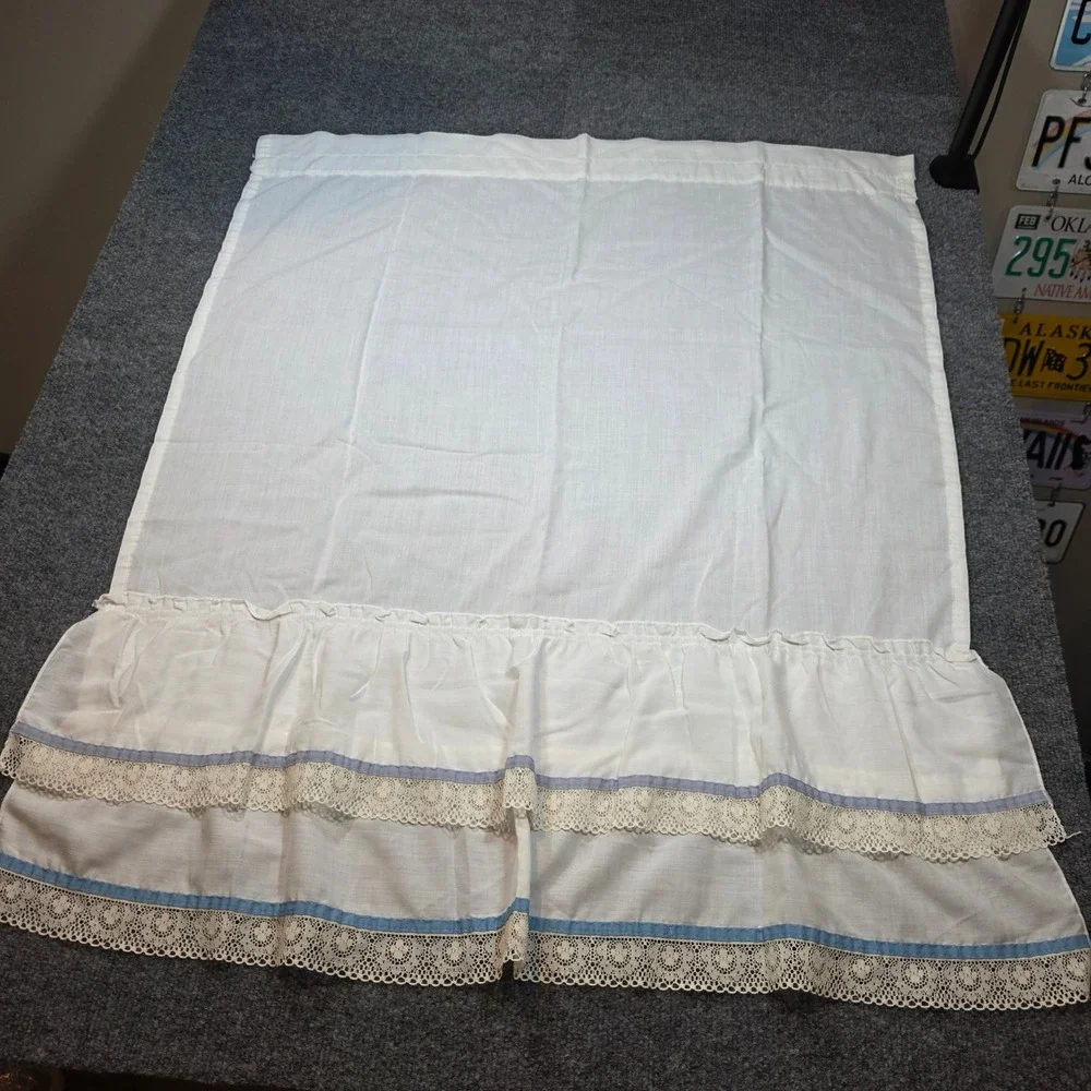 Vintage Style White Ruffled Cafe Curtains Lace Trim Blue Ribbon 4 Panels 35x28